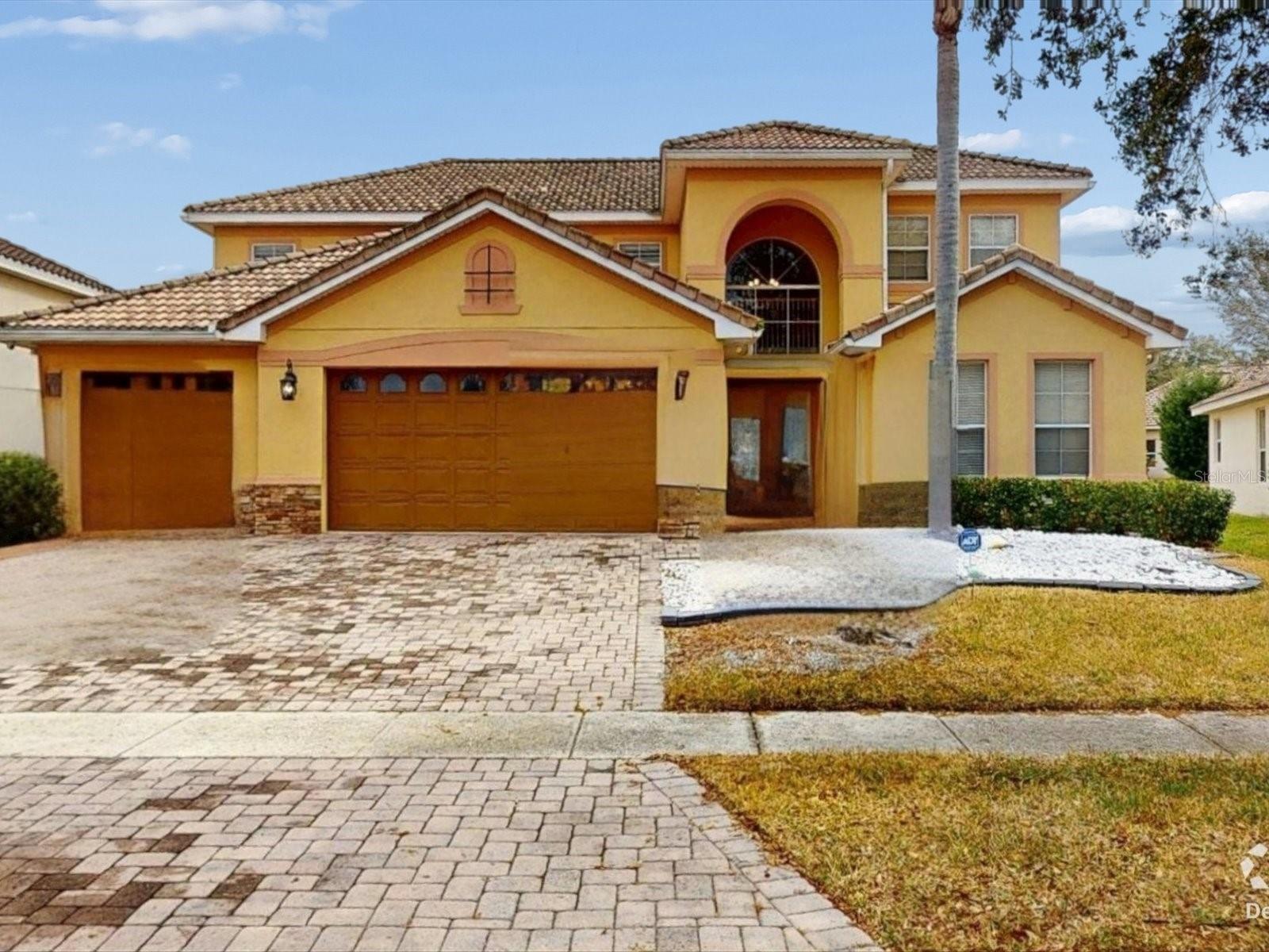 Single Family Residence in KISSIMMEE, FL - Daniel Dourado