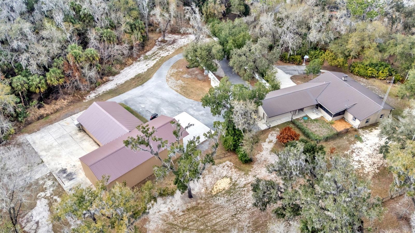 Single Family Residence in LAKELAND, FL - Daniel Dourado