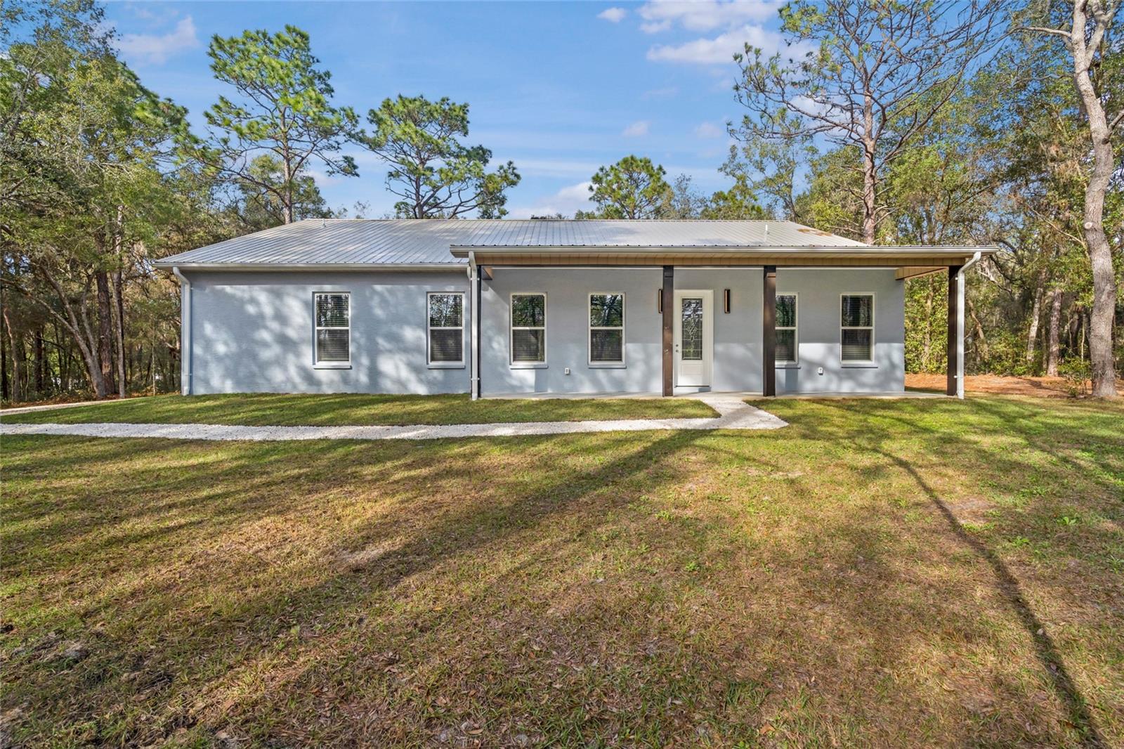 Single Family Residence in INVERNESS, FL - Daniel Dourado