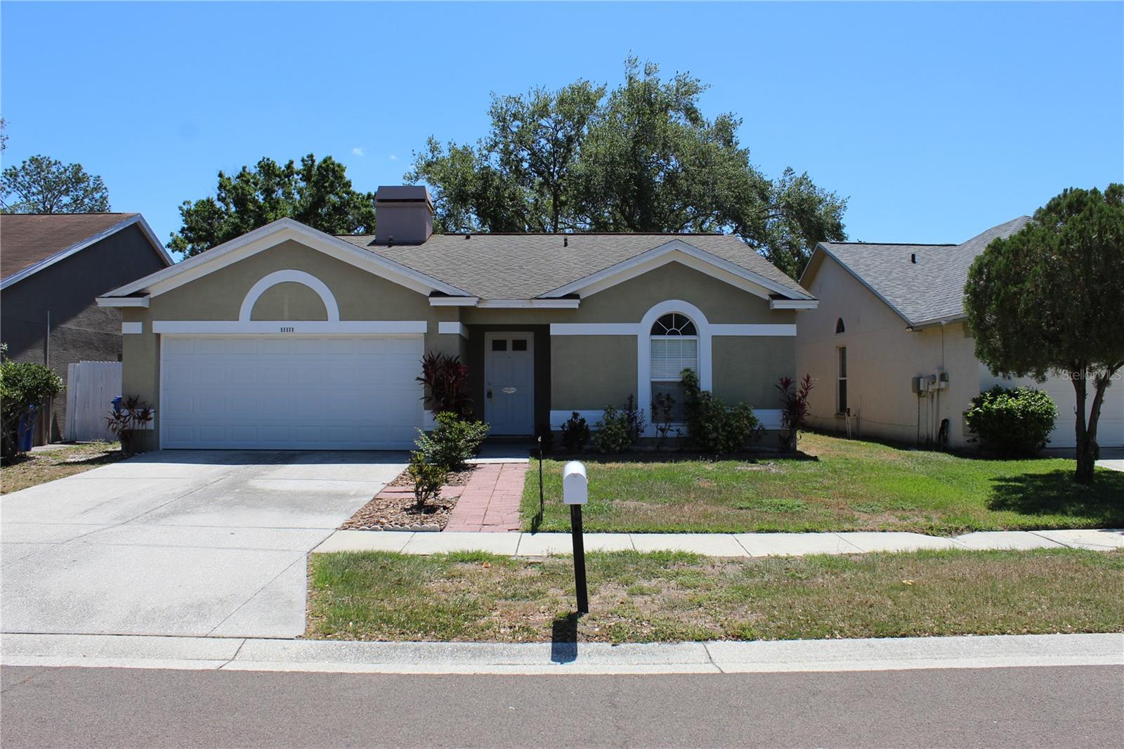 Single Family Residence in TAMPA, FL - Daniel Dourado