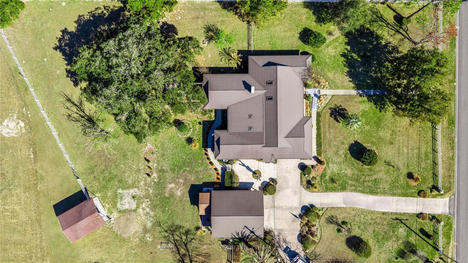 Single Family Residence in LAKE CITY, FL - Daniel Dourado