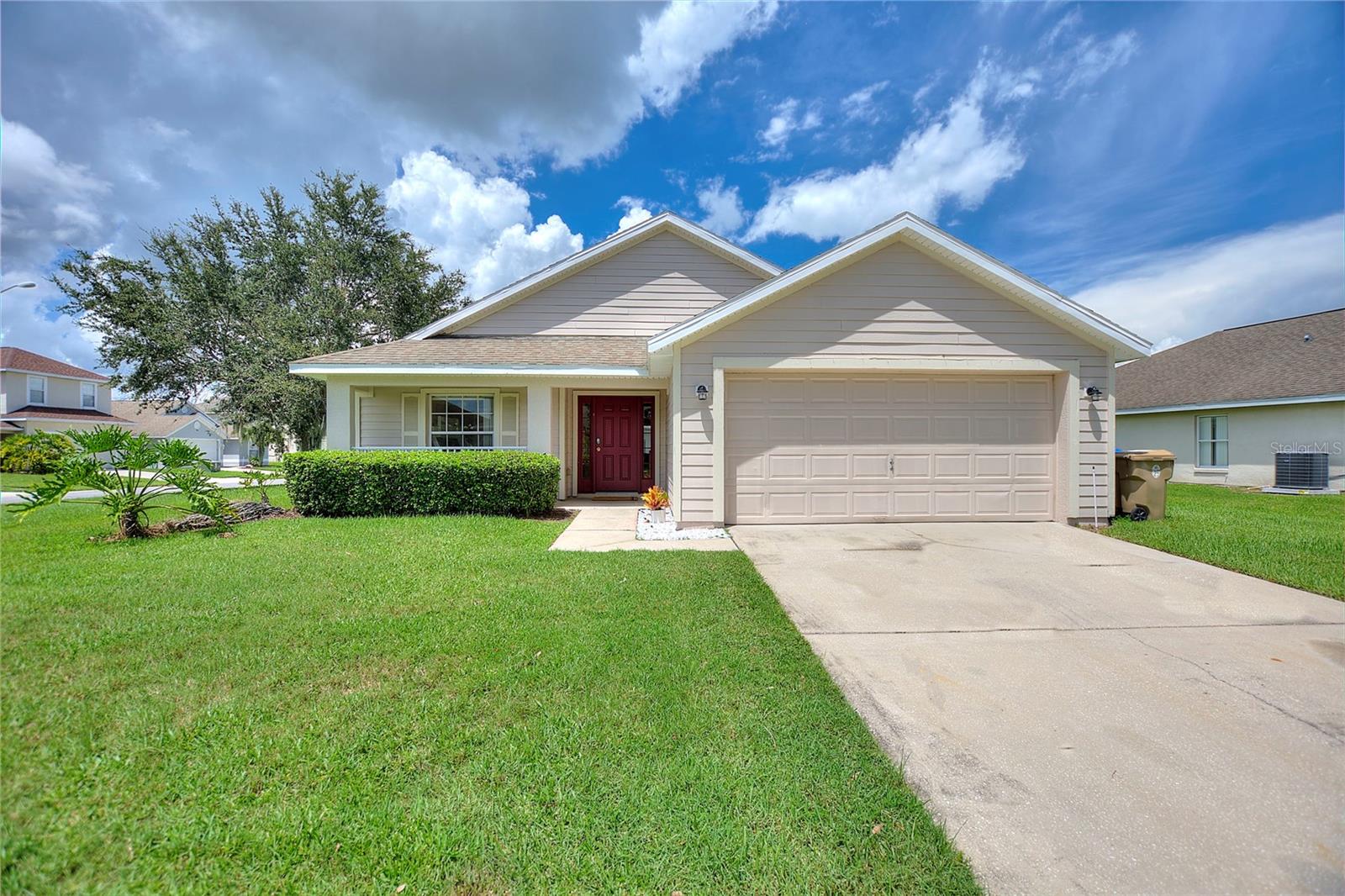 Single Family Residence in KISSIMMEE, FL - Daniel Dourado