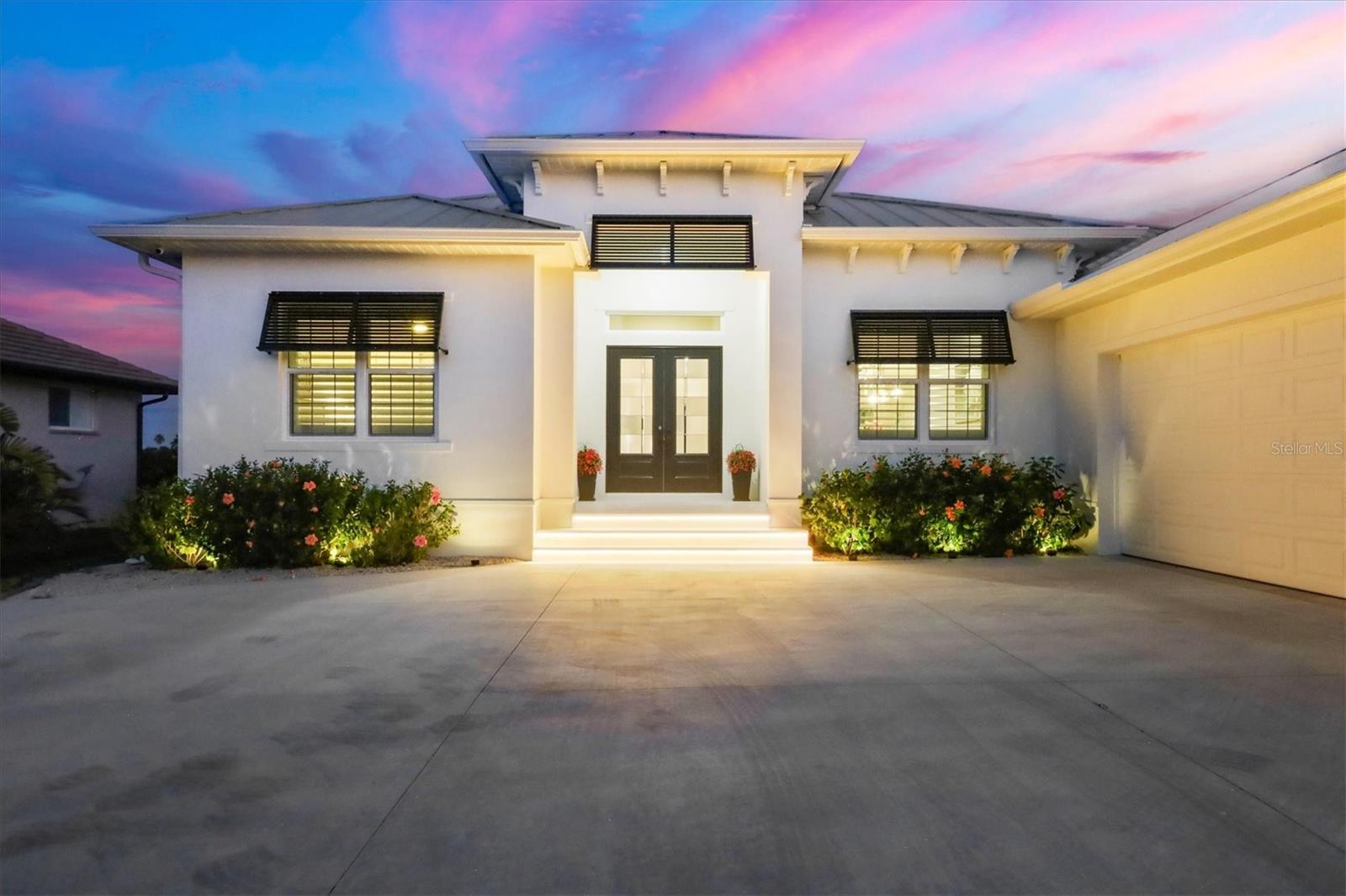 Single Family Residence in PLACIDA, FL - Daniel Dourado