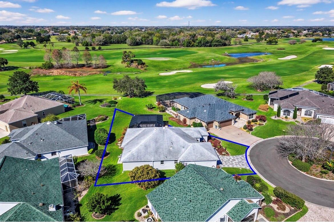 Single Family Residence in THE VILLAGES, FL - Daniel Dourado