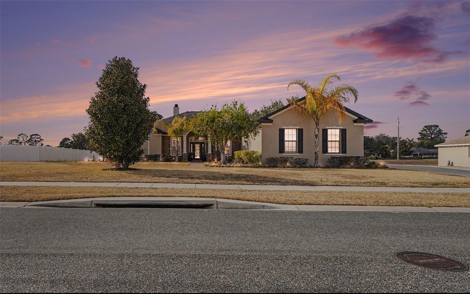 Single Family Residence in OCALA, FL - Daniel Dourado