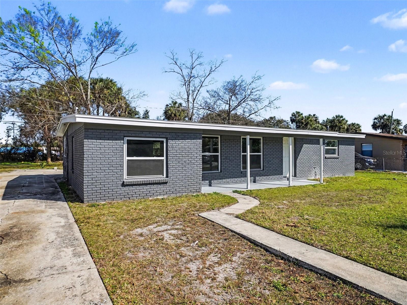 Single Family Residence em SANFORD, FL - Daniel Dourado