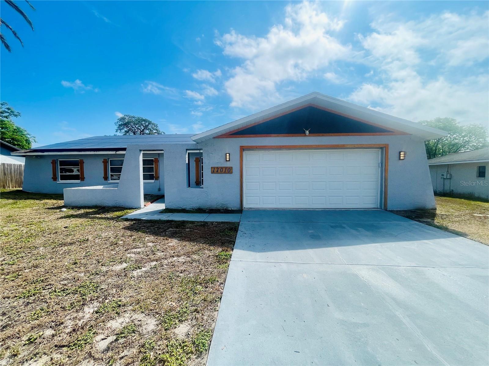 Single Family Residence in PORT RICHEY, FL - Daniel Dourado