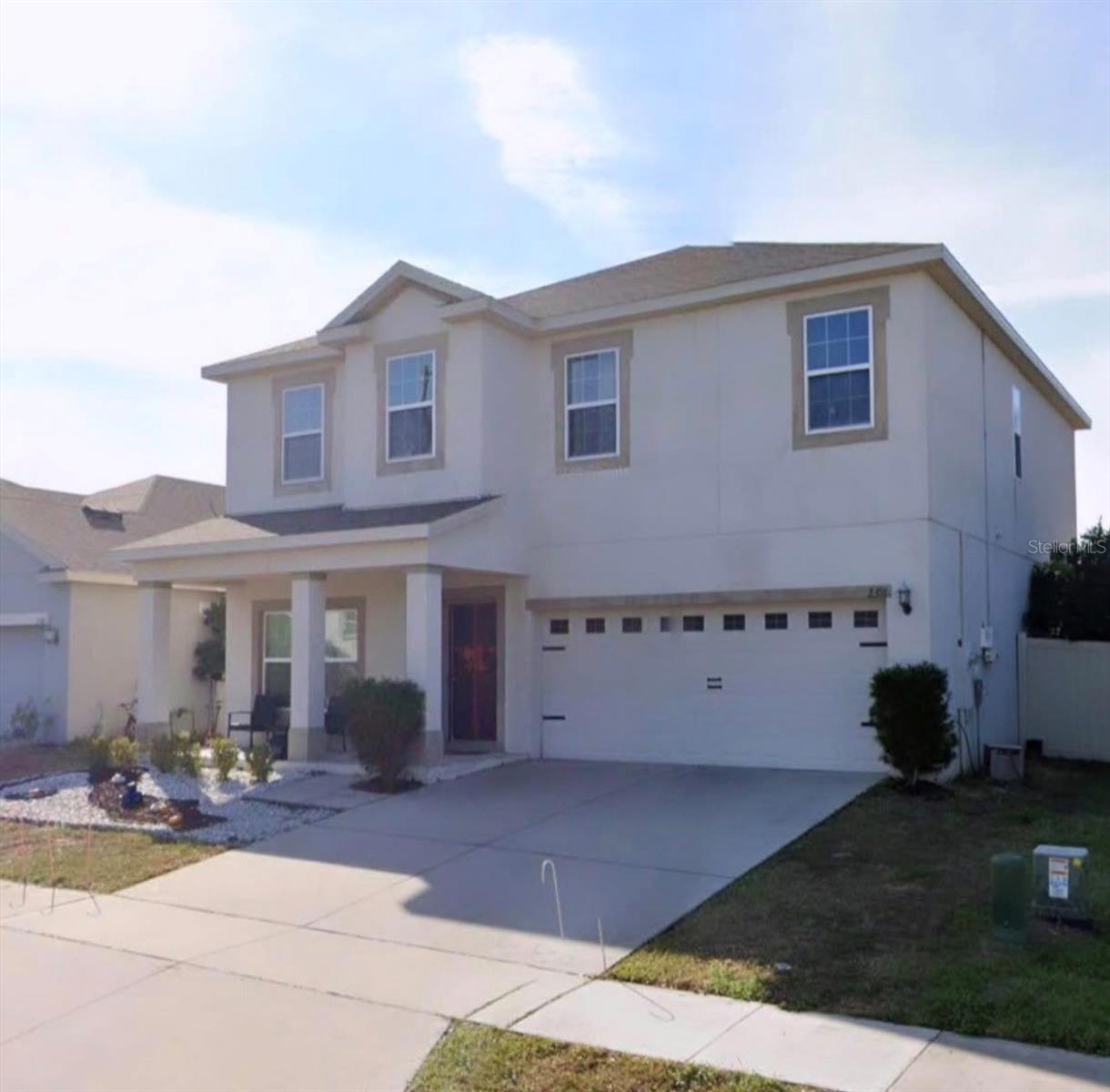 Single Family Residence in HAINES CITY, FL - Daniel Dourado