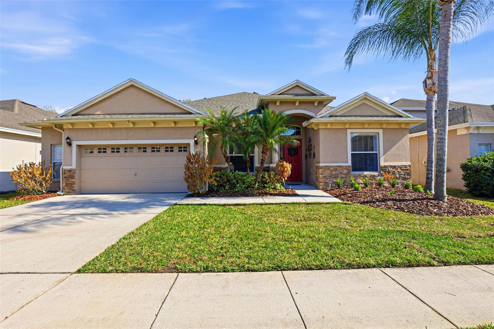 Single Family Residence em WESLEY CHAPEL, FL - Daniel Dourado