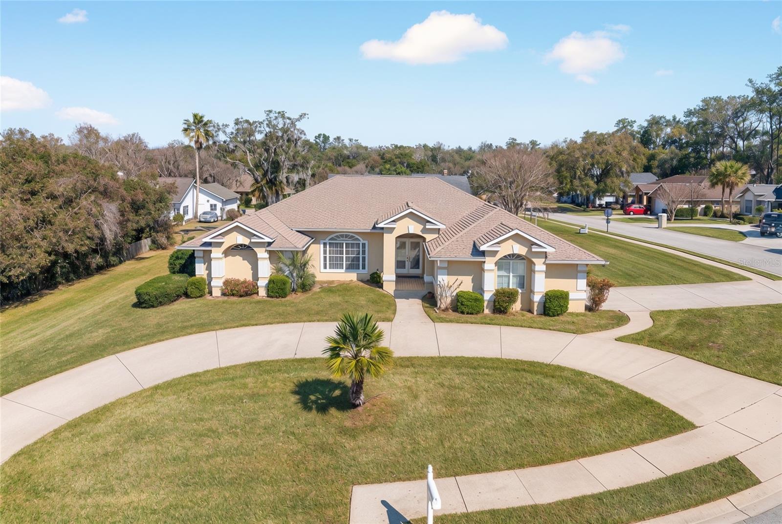 Single Family Residence in OCALA, FL - Daniel Dourado