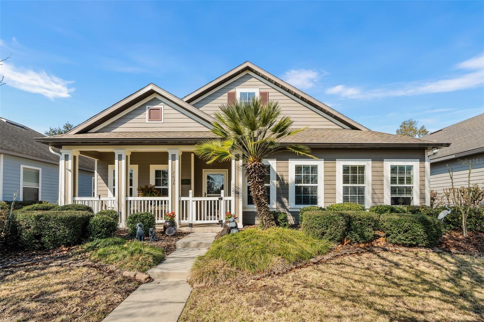Single Family Residence in GAINESVILLE, FL - Daniel Dourado