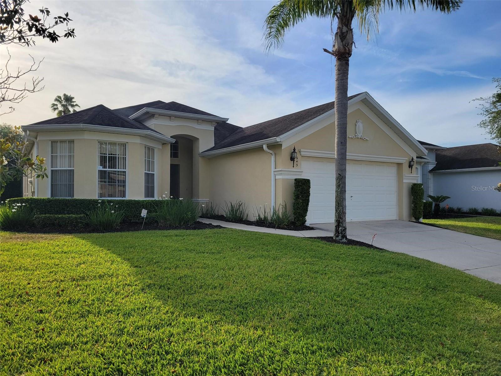 Single Family Residence in DAVENPORT, FL - Daniel Dourado