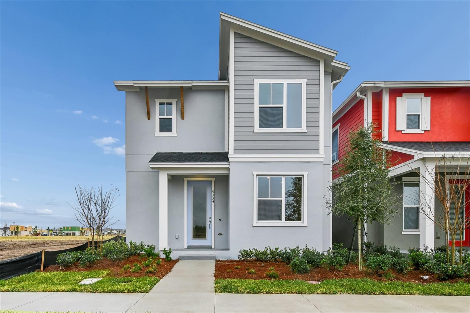 Single Family Residence in ORLANDO, FL - Daniel Dourado