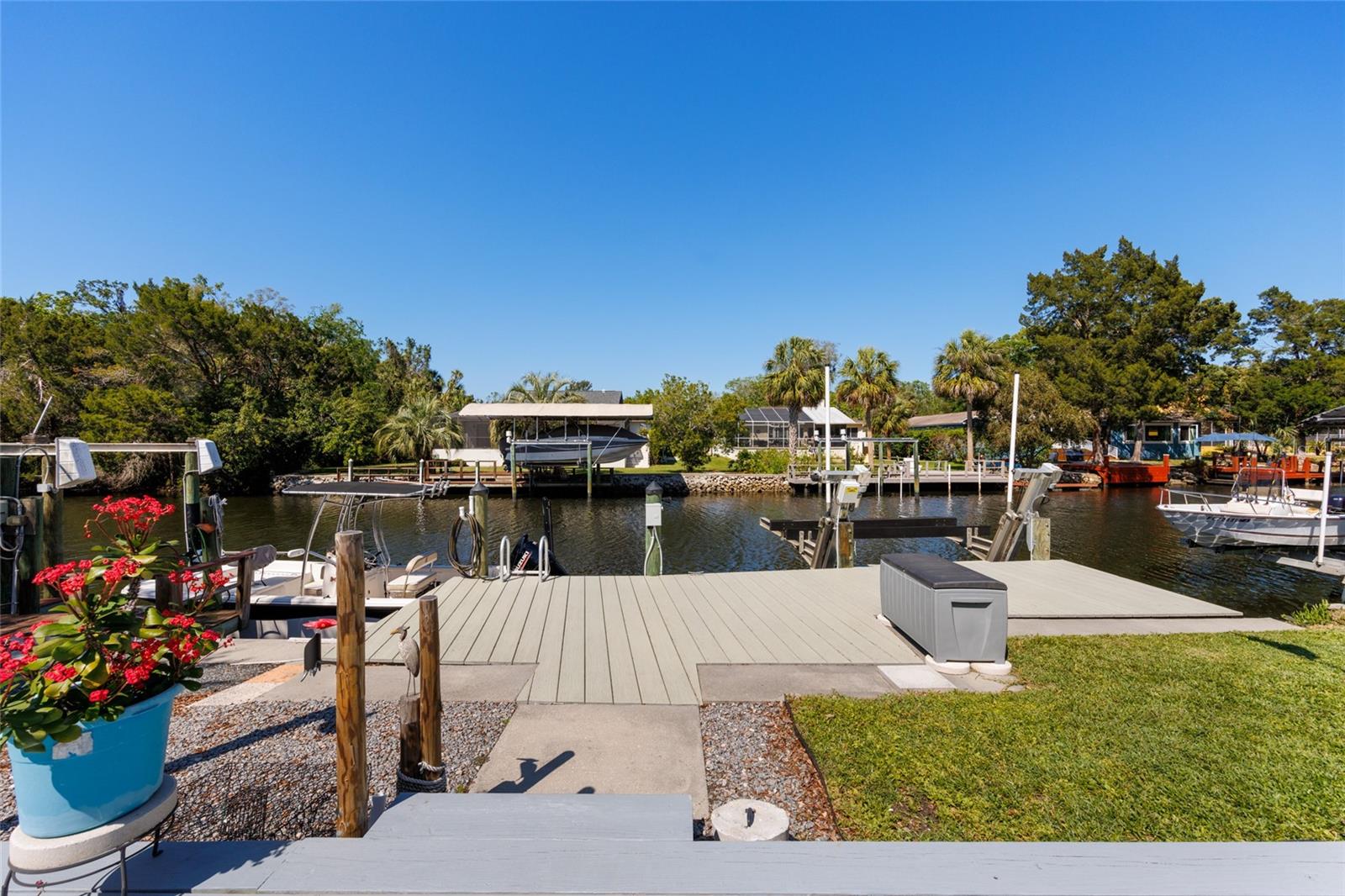 Single Family Residence em HOMOSASSA, FL - Daniel Dourado