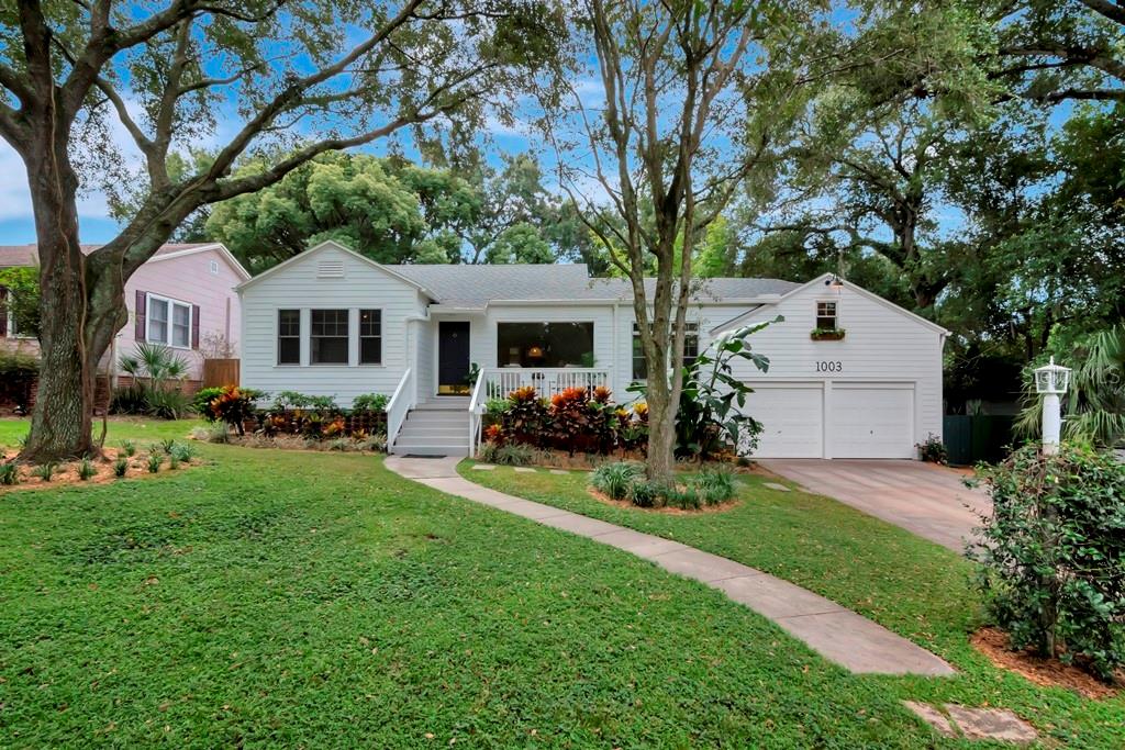 Single Family Residence in TAMPA, FL - Daniel Dourado