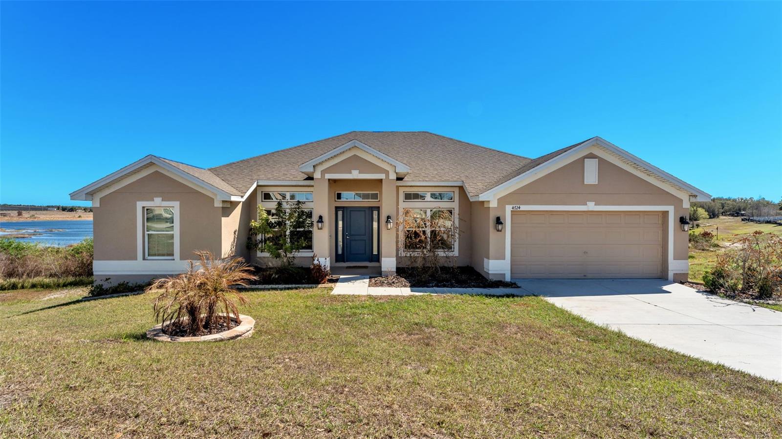 Single Family Residence in LAKE WALES, FL - Daniel Dourado
