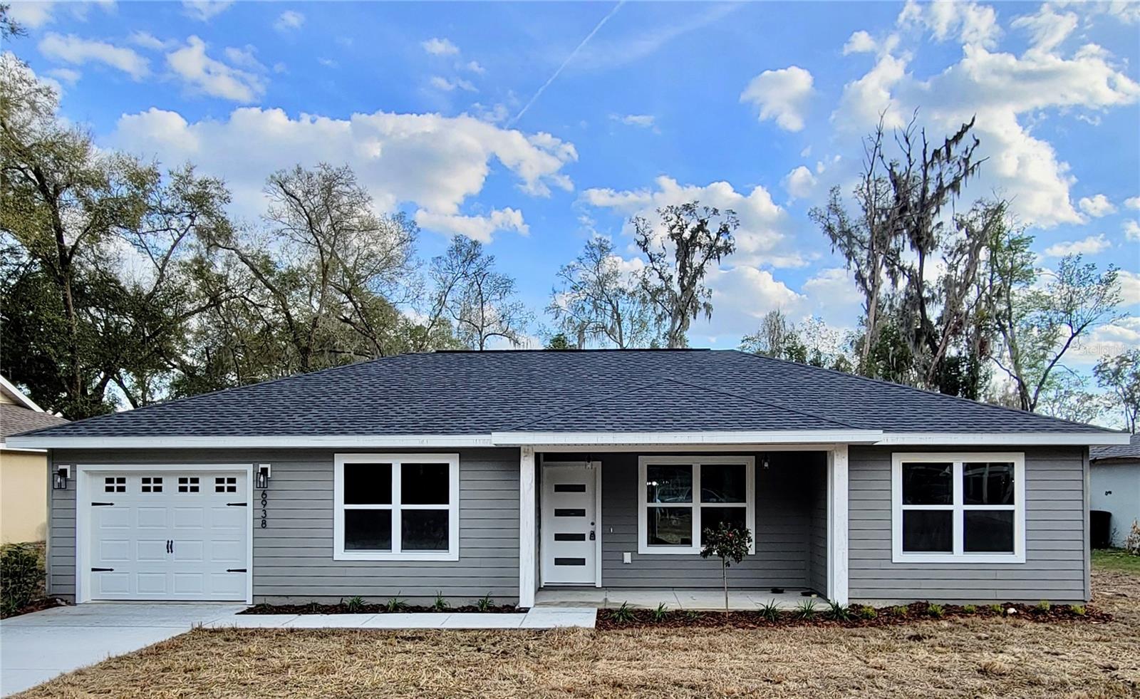 Single Family Residence em BELLEVIEW, FL - Daniel Dourado