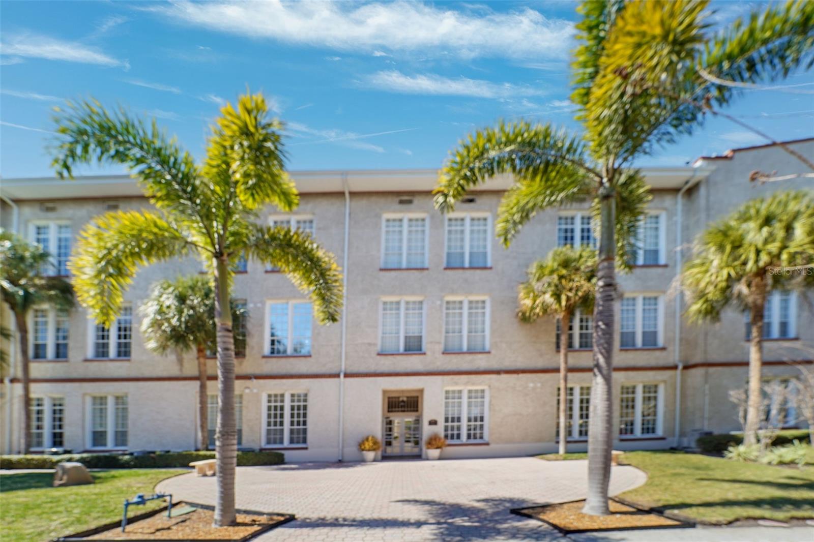 Condominium em ST PETERSBURG, FL - Daniel Dourado
