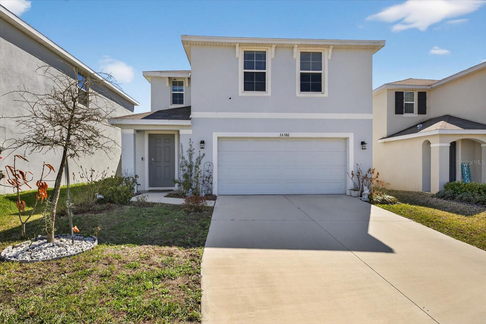 Single Family Residence in DADE CITY, FL - Daniel Dourado