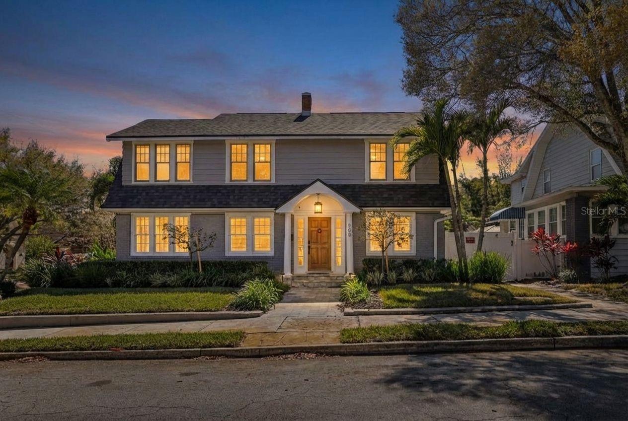 Single Family Residence em ST PETERSBURG, FL - Daniel Dourado