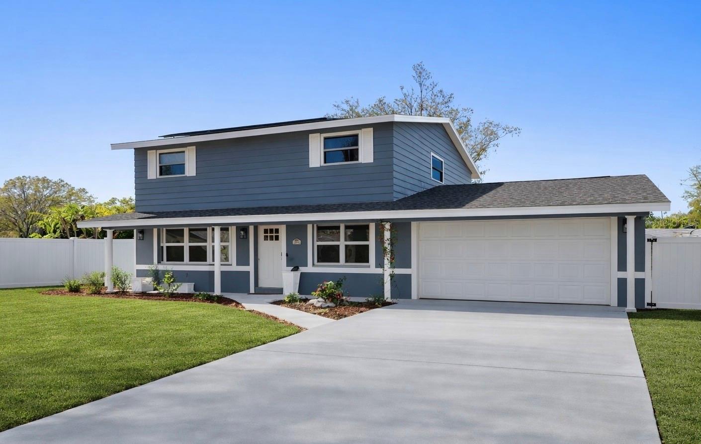 Single Family Residence em SEMINOLE, FL - Daniel Dourado