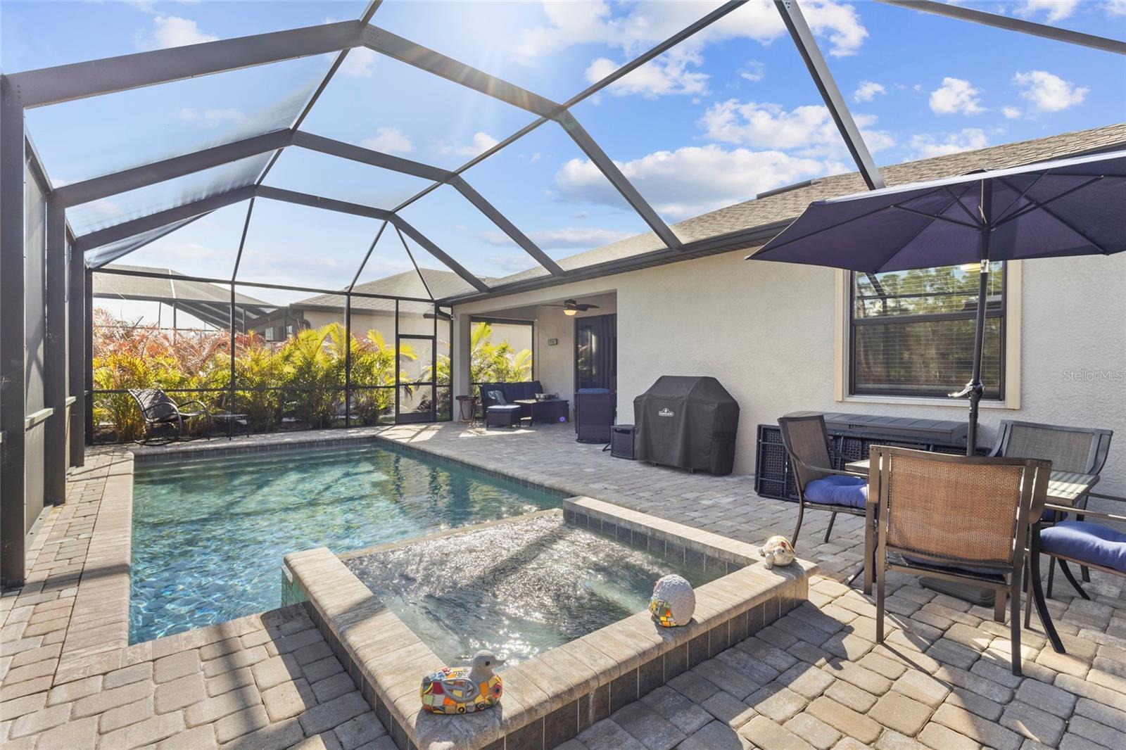 Single Family Residence in PORT CHARLOTTE, FL - Daniel Dourado