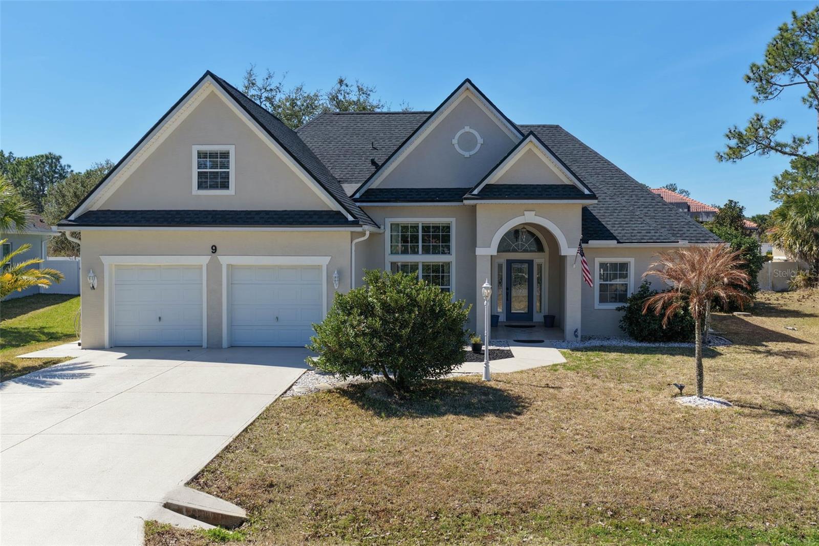 Single Family Residence in PALM COAST, FL - Daniel Dourado