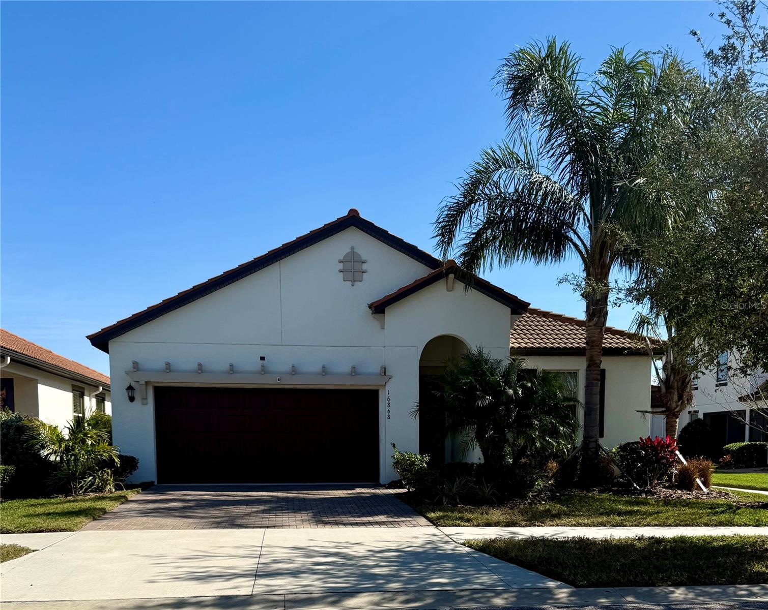 Single Family Residence in WIMAUMA, FL - Daniel Dourado