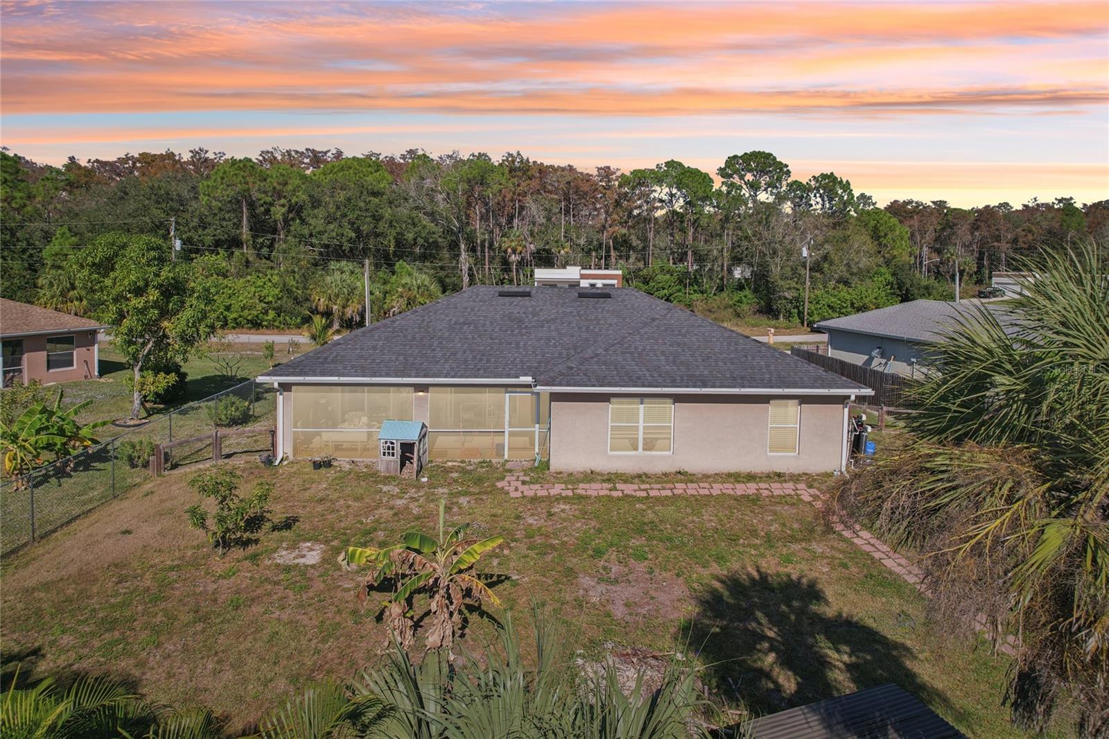 Single Family Residence in LEHIGH ACRES, FL - Daniel Dourado