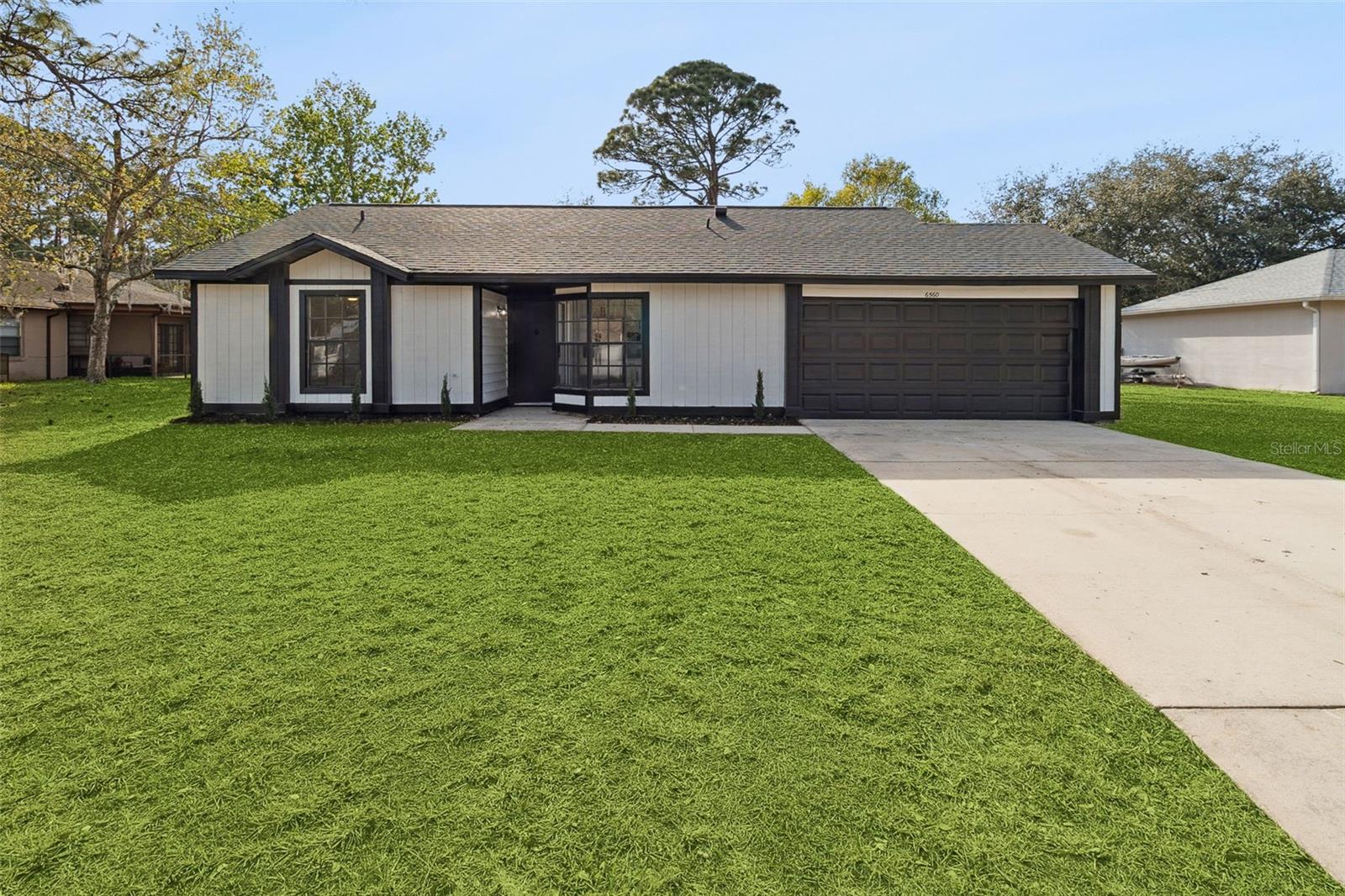 Single Family Residence em COCOA, FL - Daniel Dourado