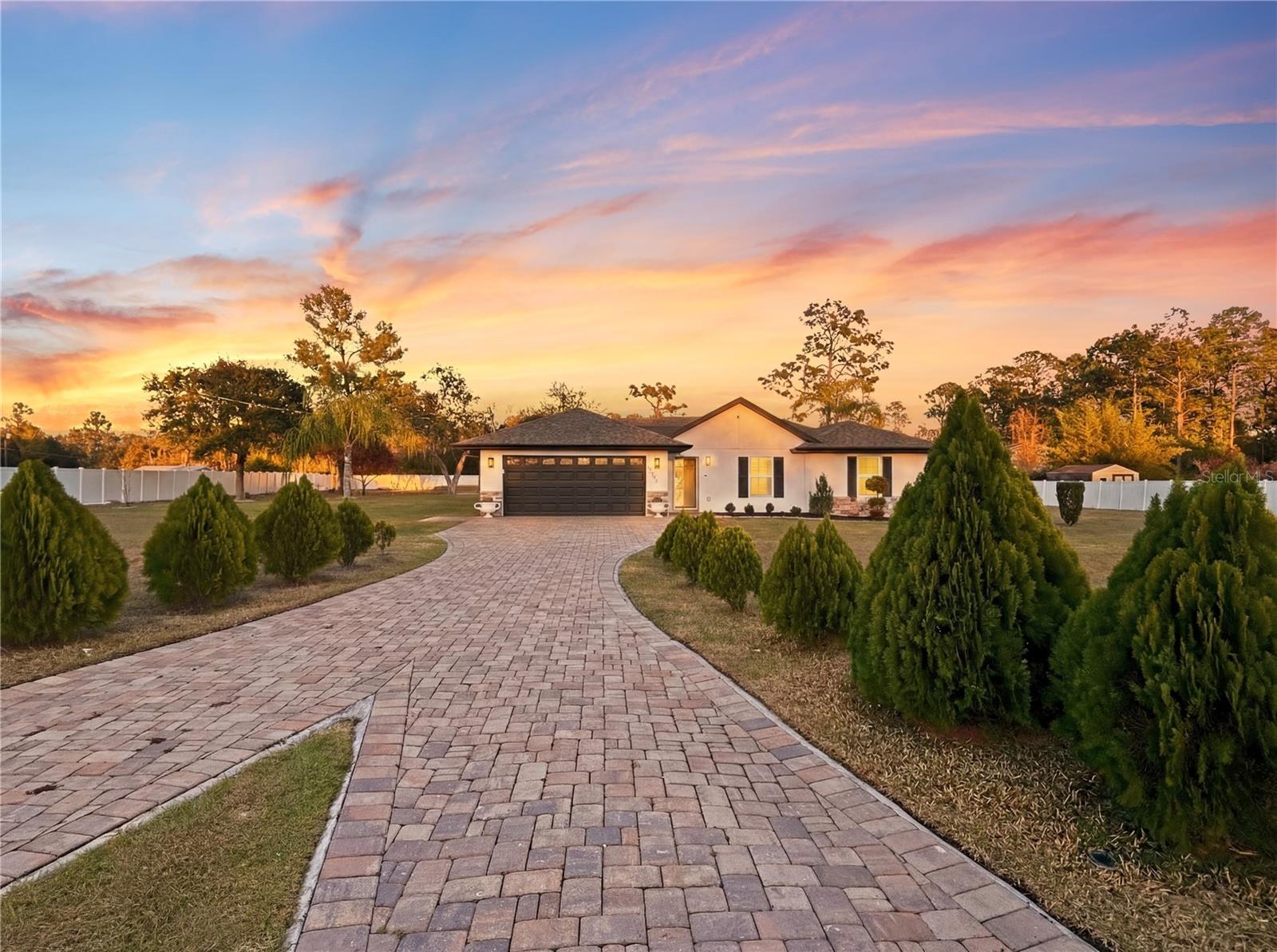 Single Family Residence em ST CLOUD, FL - Daniel Dourado