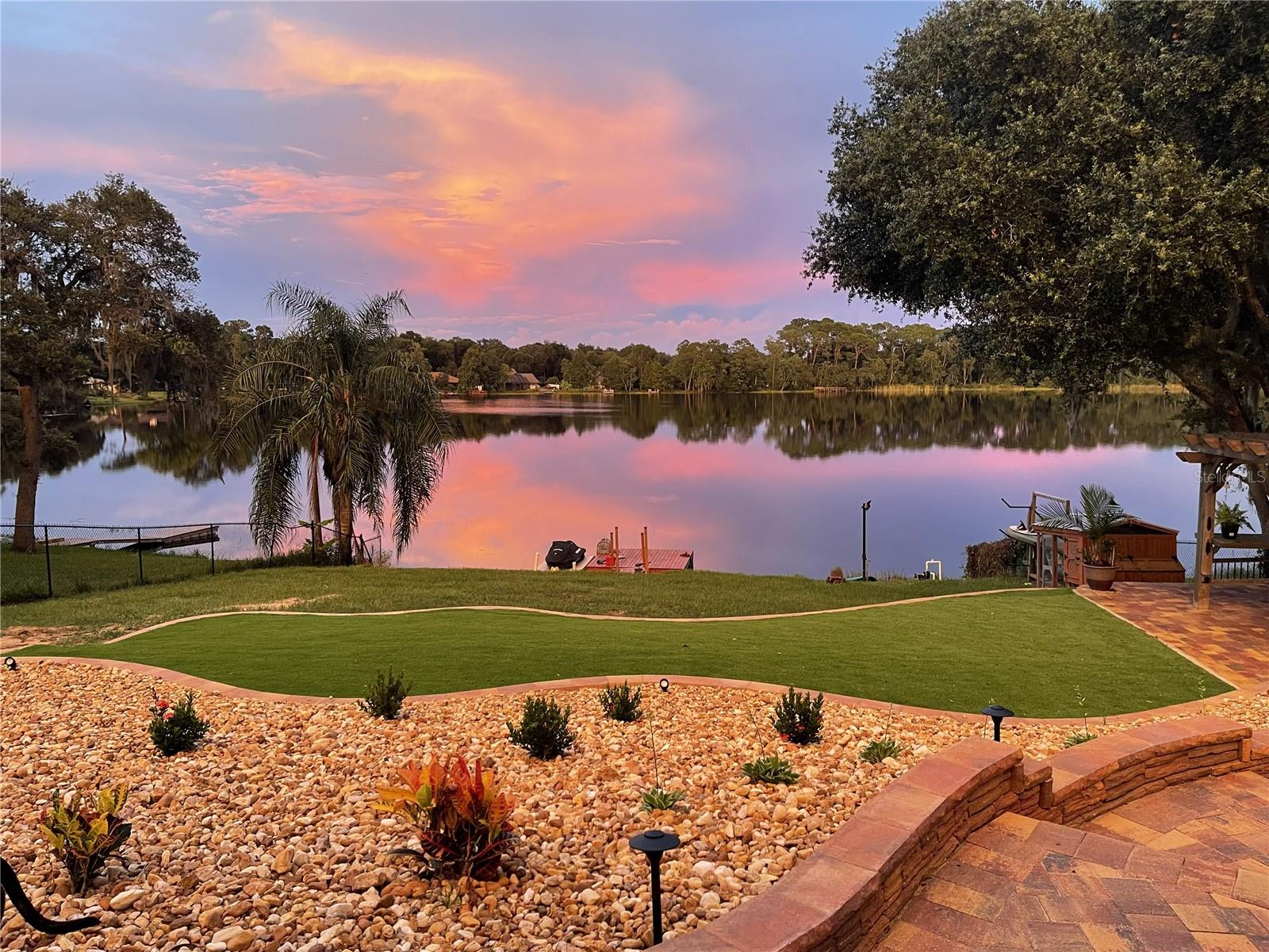 Single Family Residence em FRUITLAND PARK, FL - Daniel Dourado