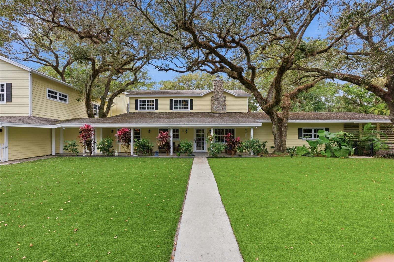 Single Family Residence em FORT LAUDERDALE, FL - Daniel Dourado