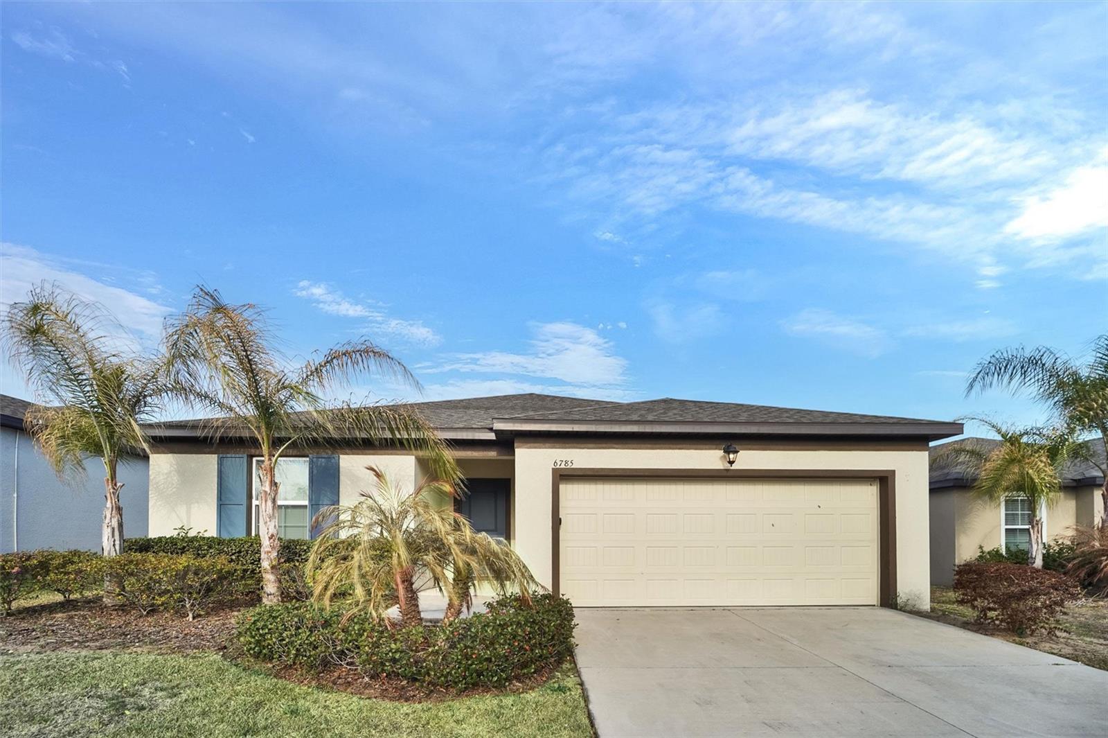 Single Family Residence em ZEPHYRHILLS, FL - Daniel Dourado