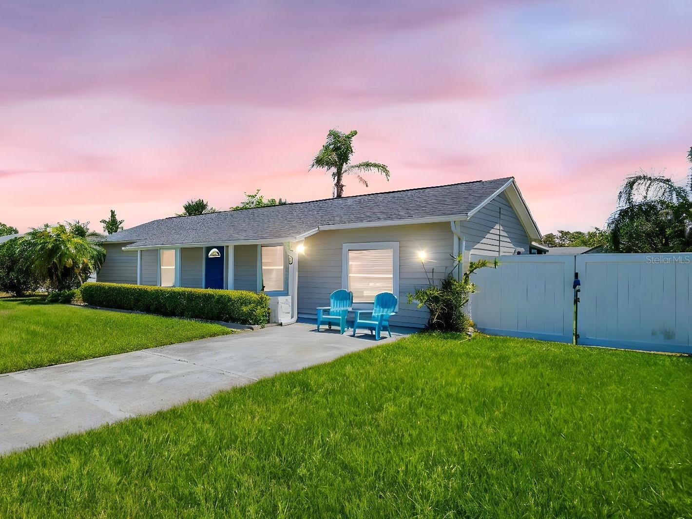 Single Family Residence em TARPON SPRINGS, FL - Daniel Dourado