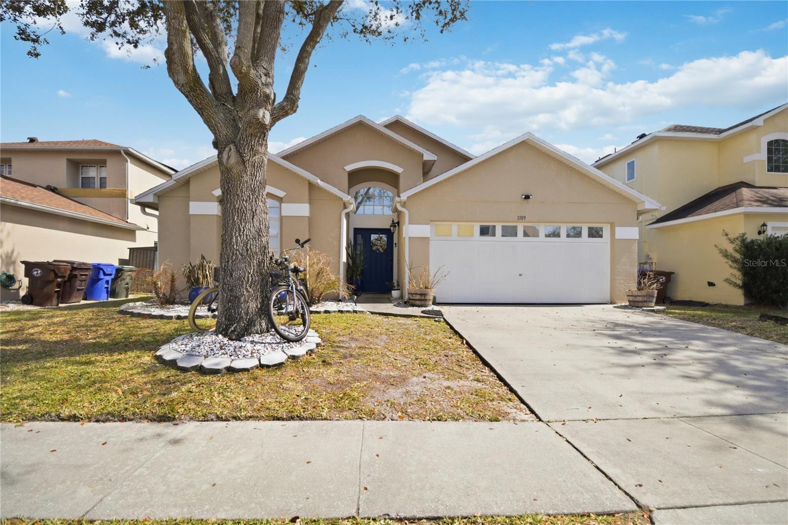 Single Family Residence in KISSIMMEE, FL - Daniel Dourado
