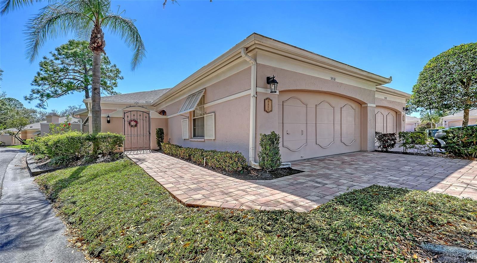 Villa in SARASOTA, FL - Daniel Dourado