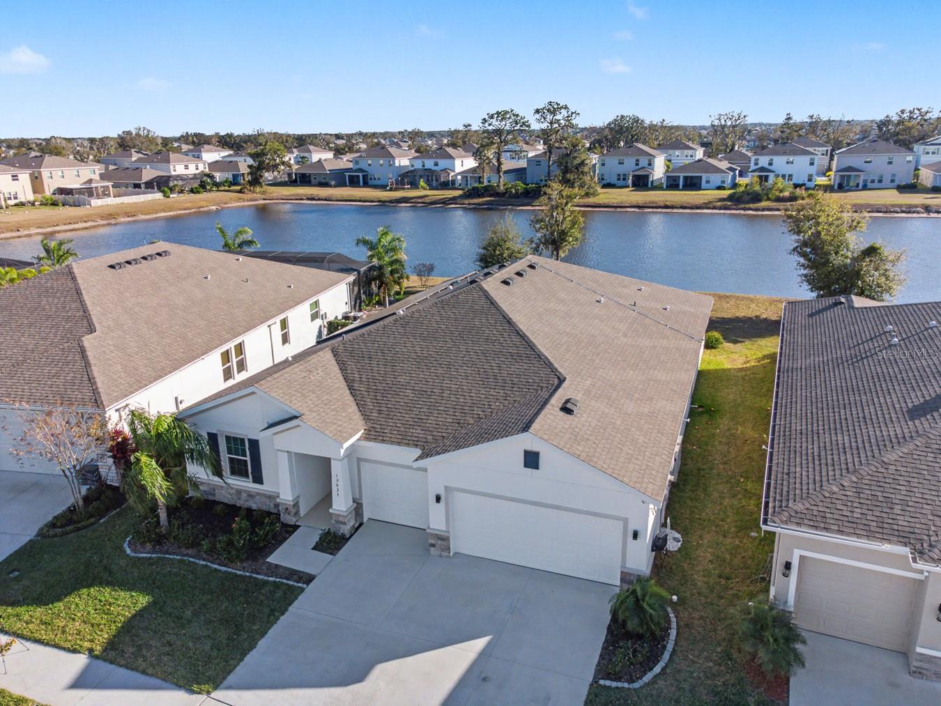 Single Family Residence in RIVERVIEW, FL - Daniel Dourado