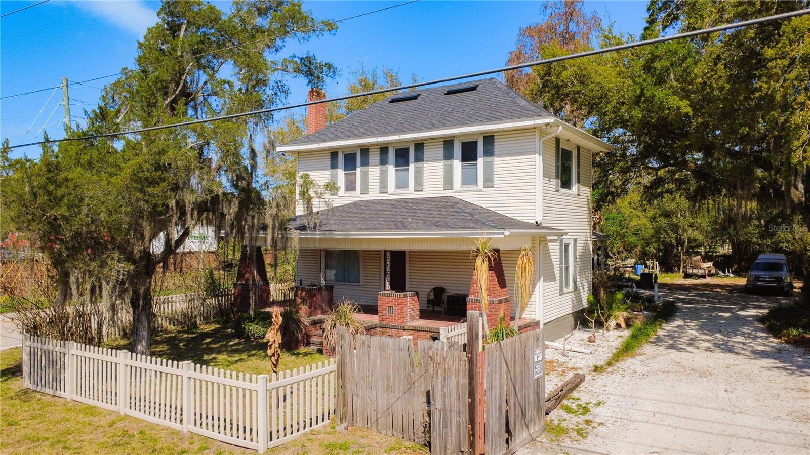 Single Family Residence in SANFORD, FL - Daniel Dourado