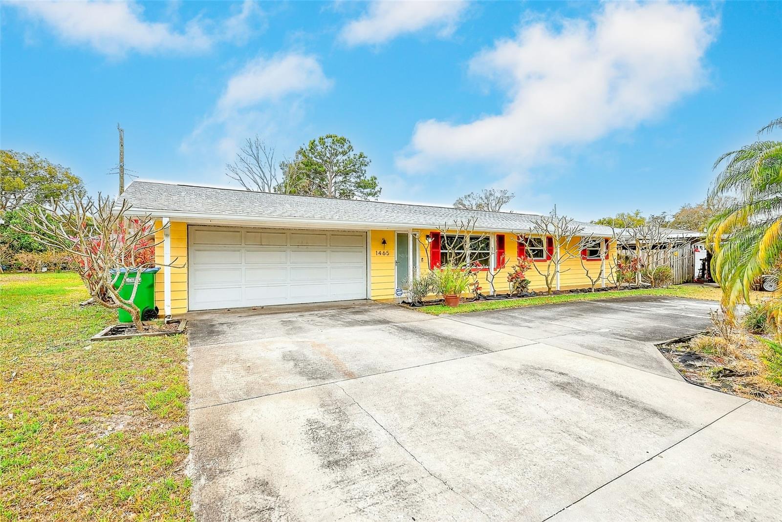 Single Family Residence in CLEARWATER, FL - Daniel Dourado