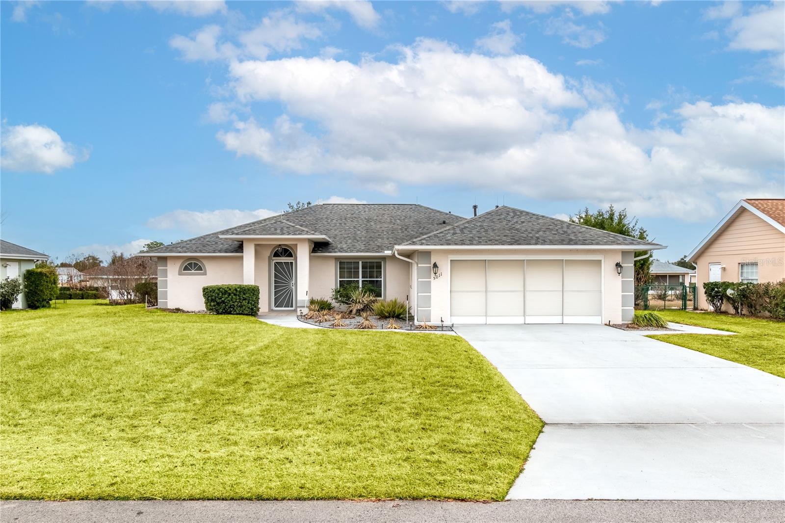 Single Family Residence in OCALA, FL - Daniel Dourado