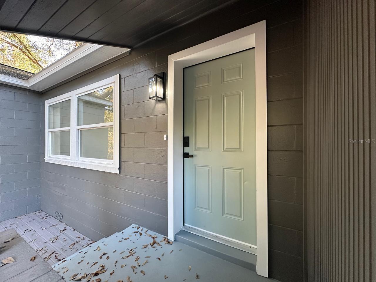 Single Family Residence in SANFORD, FL - Daniel Dourado