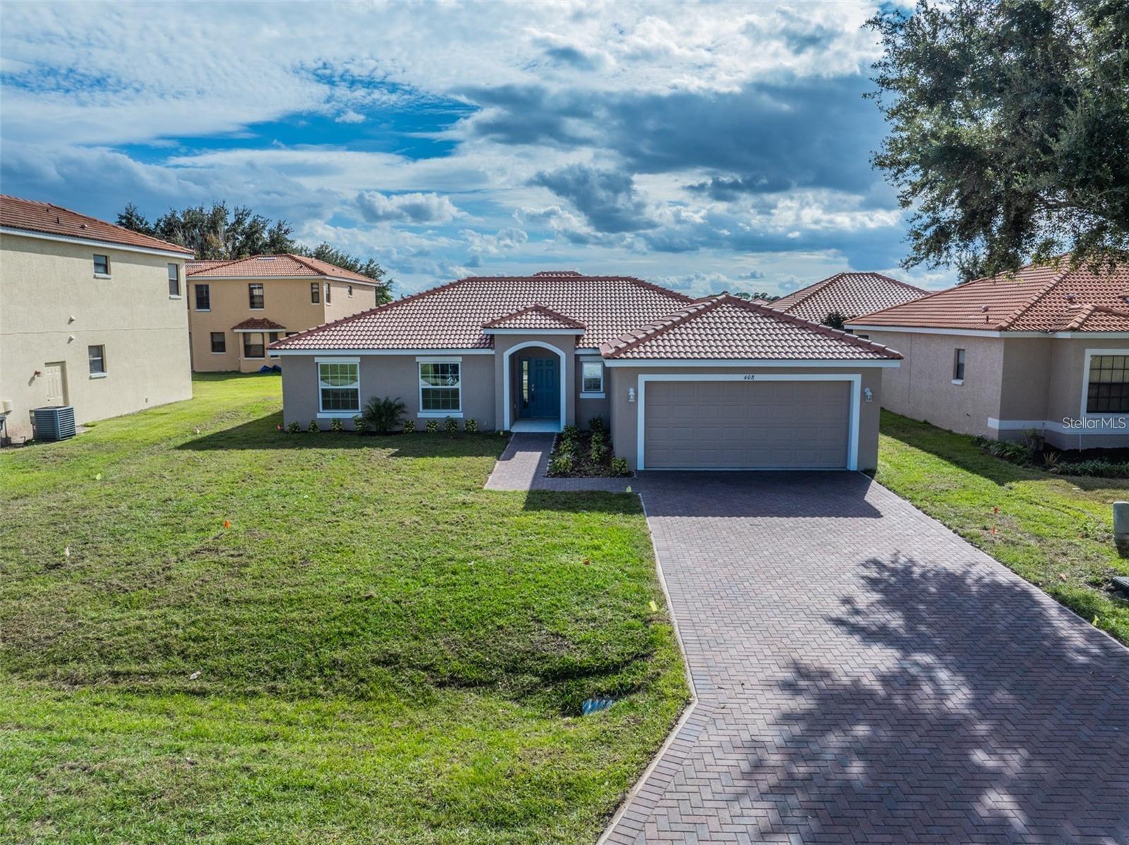 Single Family Residence in KISSIMMEE, FL - Daniel Dourado