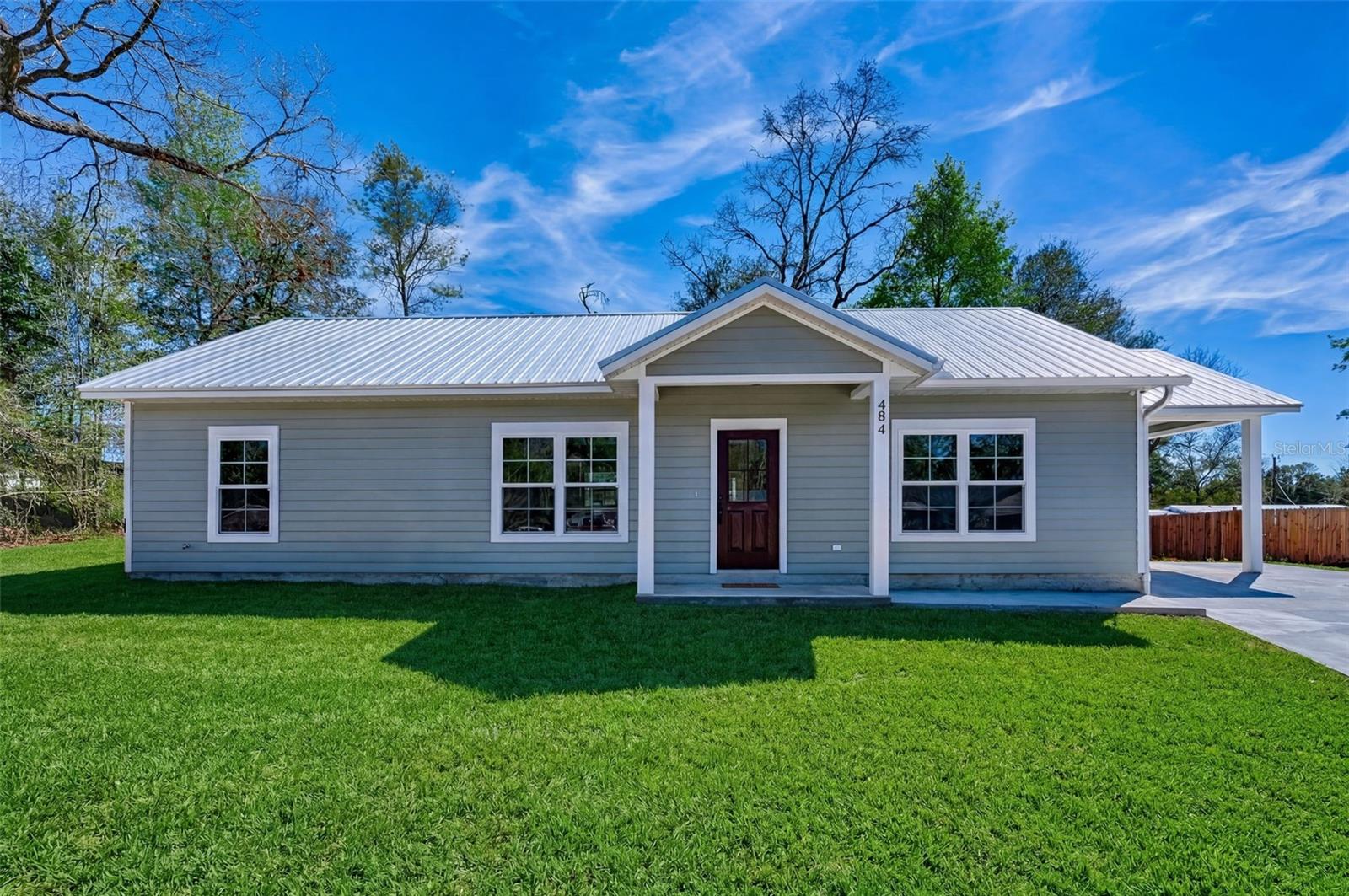 Single Family Residence em KEYSTONE HEIGHTS, FL - Daniel Dourado