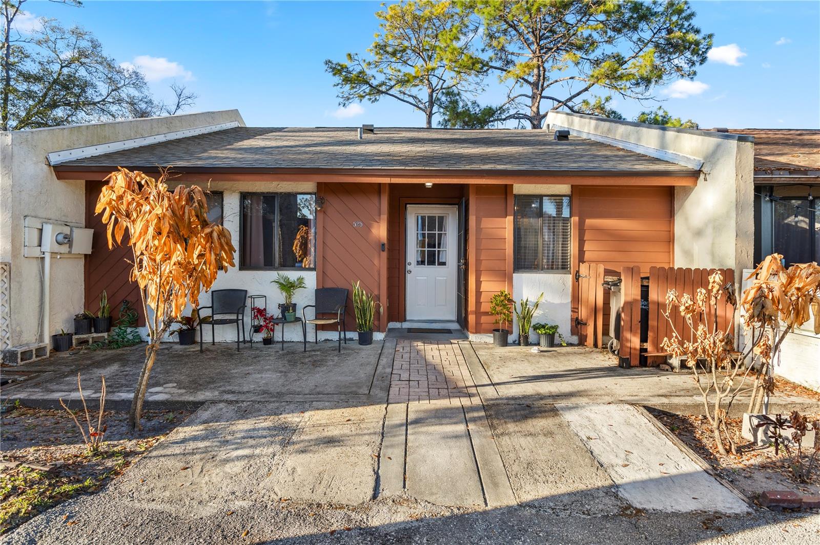 Townhouse in ALTAMONTE SPRINGS, FL - Daniel Dourado