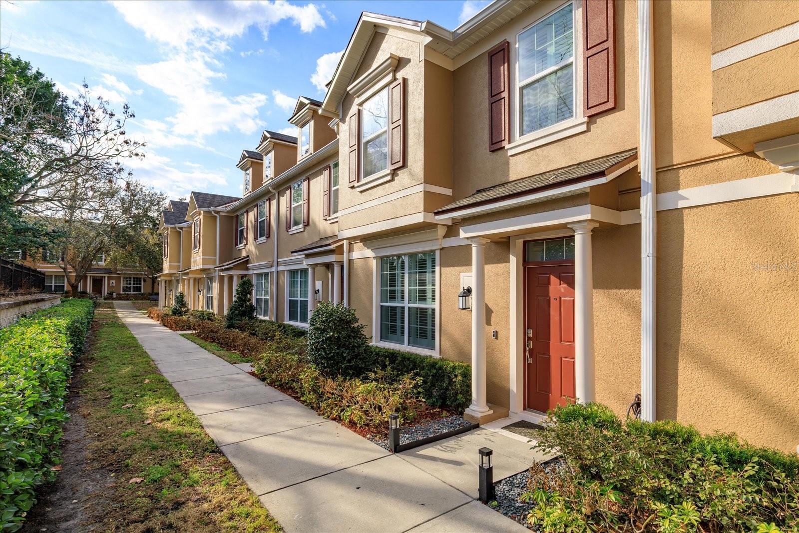 Townhouse in ALTAMONTE SPRINGS, FL - Daniel Dourado