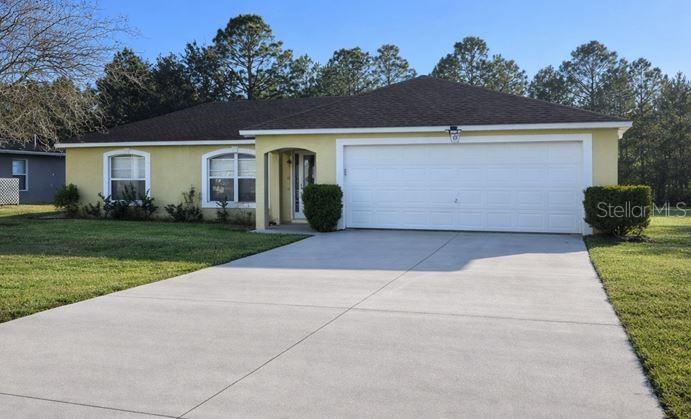 Single Family Residence in PALM COAST, FL - Daniel Dourado