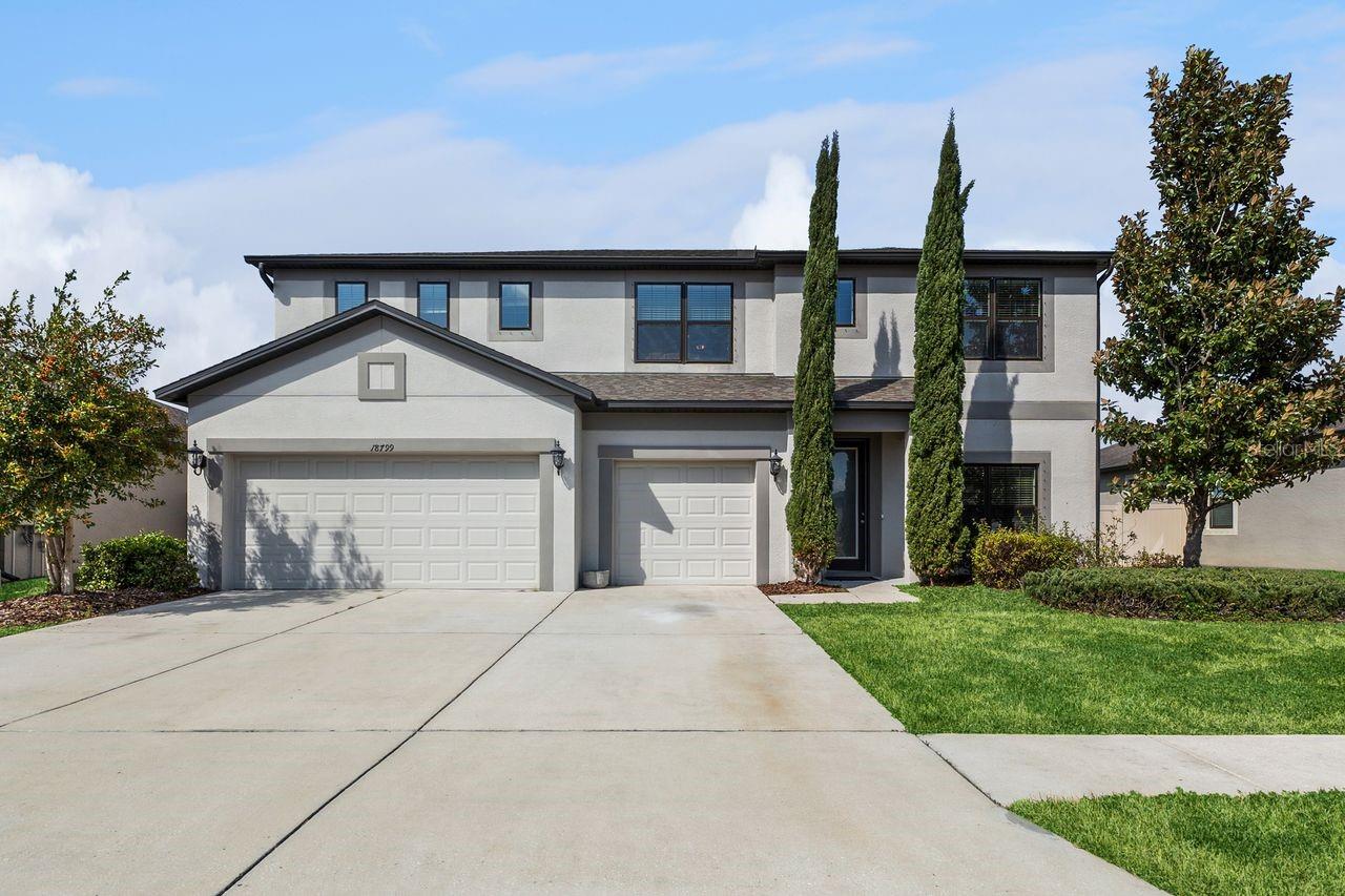 Single Family Residence em SPRING HILL, FL - Daniel Dourado