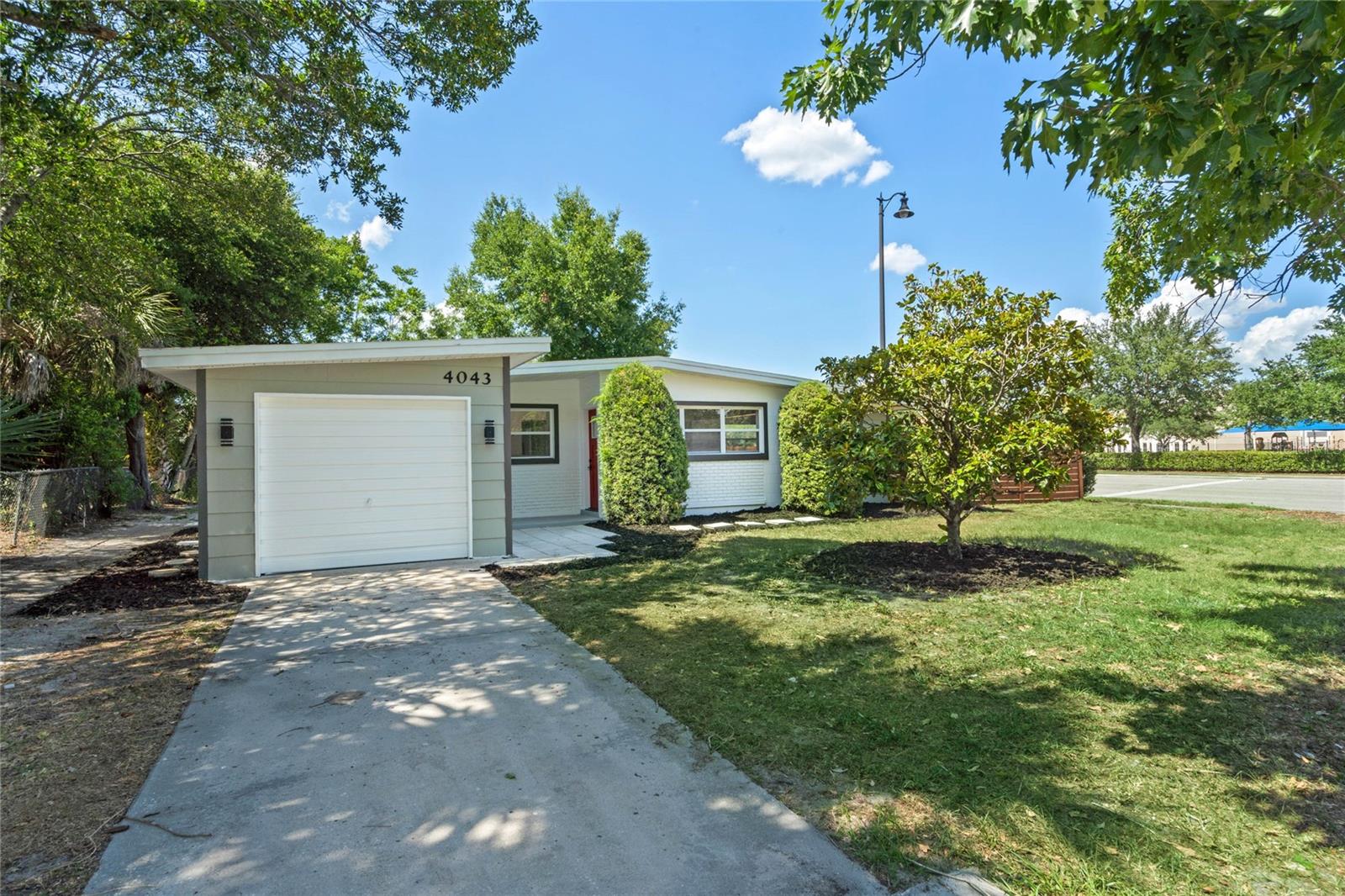 Single Family Residence em ORLANDO, FL - Daniel Dourado