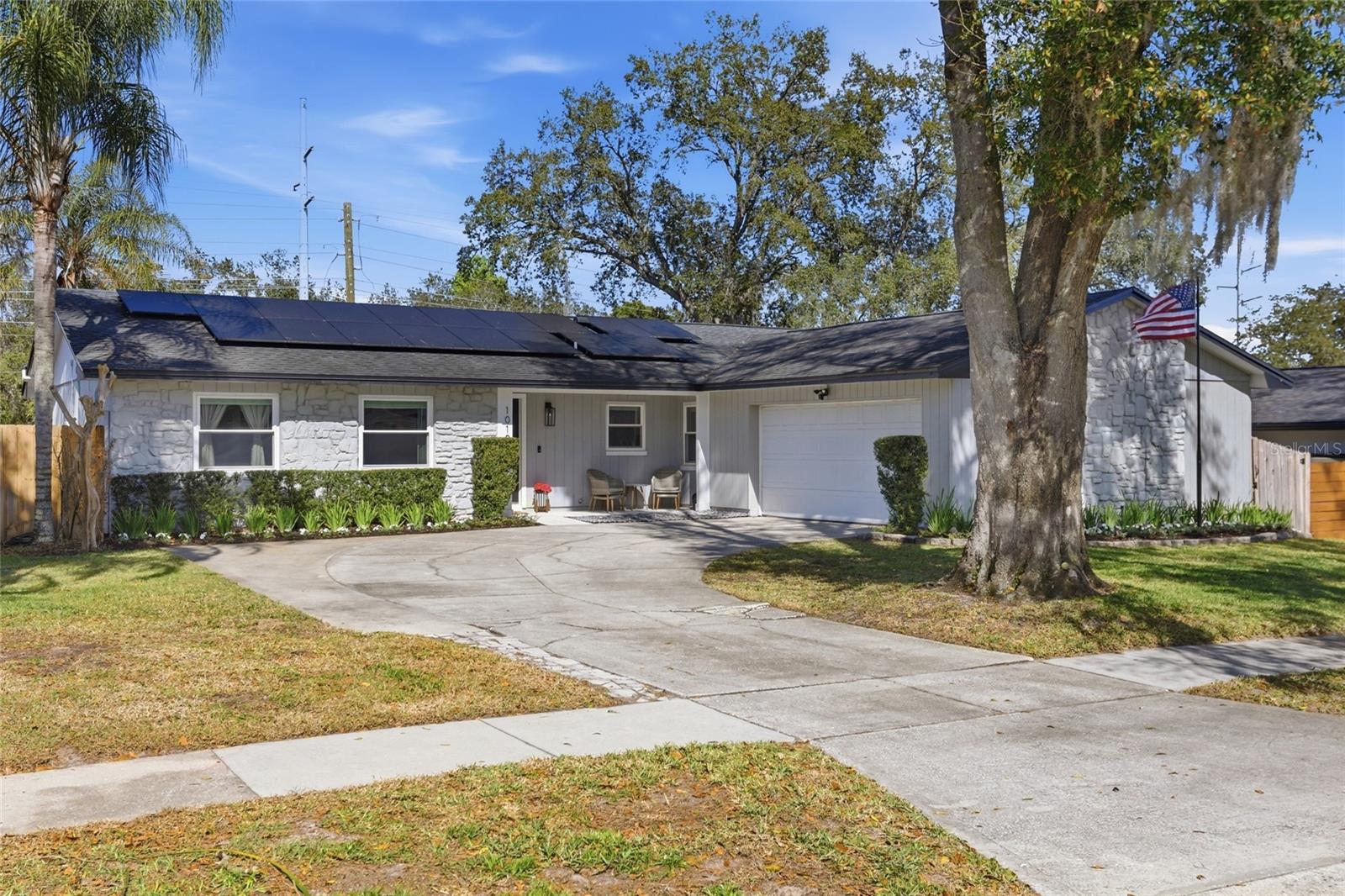 Single Family Residence em WINTER SPRINGS, FL - Daniel Dourado